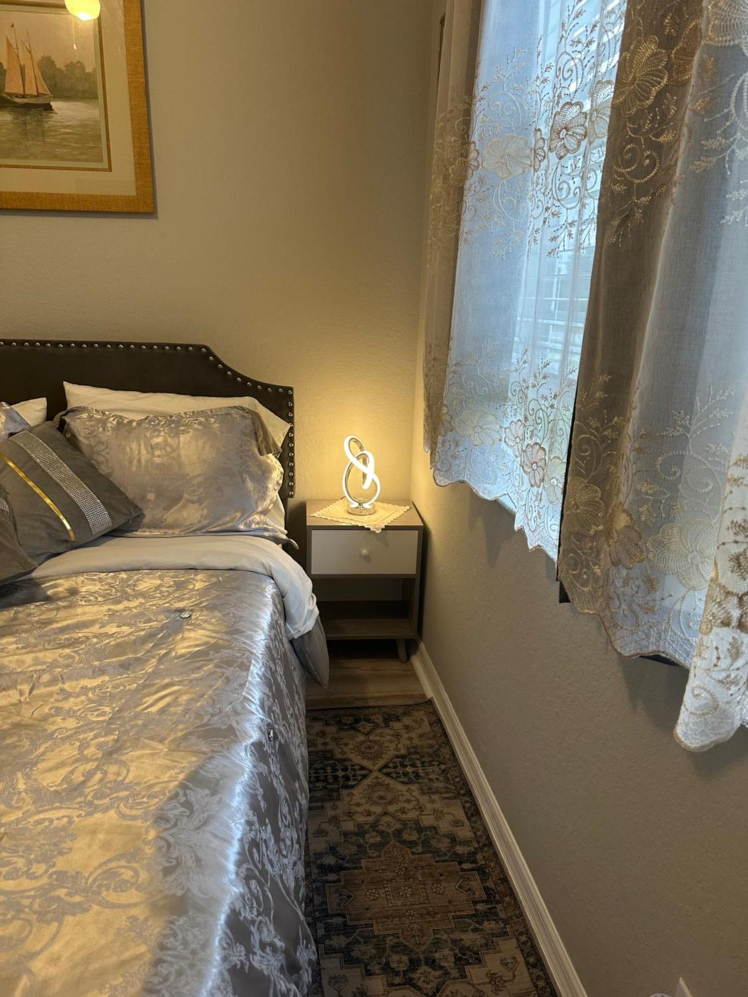 Quiet Room In A Family Home Lehigh Acres Exteriér fotografie
